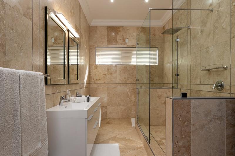 6 Bedroom Property for Sale in Pinnacle Point Golf Estate Western Cape